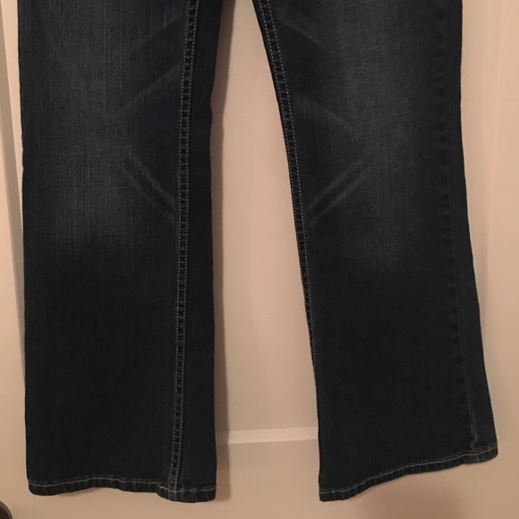 Aeropostale Chelsea Bootcut Vintage Denim 9/10 SHORT Low Rise Y2K Cotton Blend - Picture 8 of 13